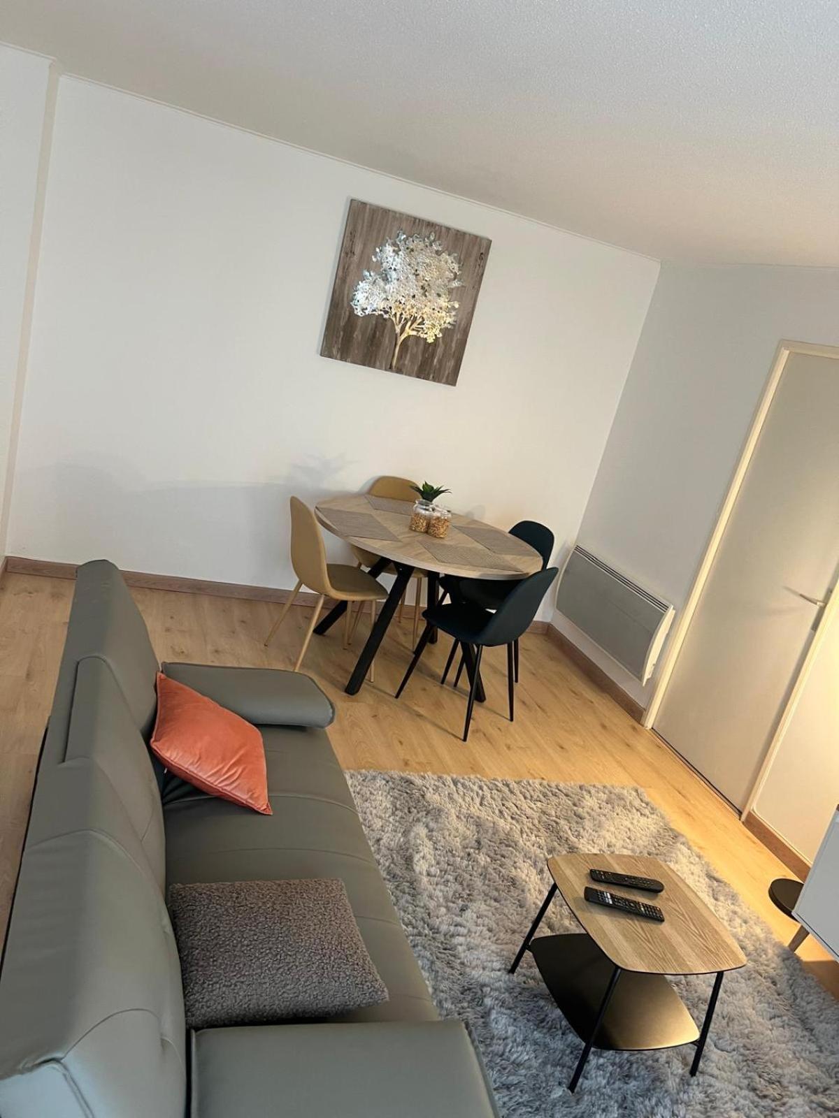 Champion Apartment Sarcelles