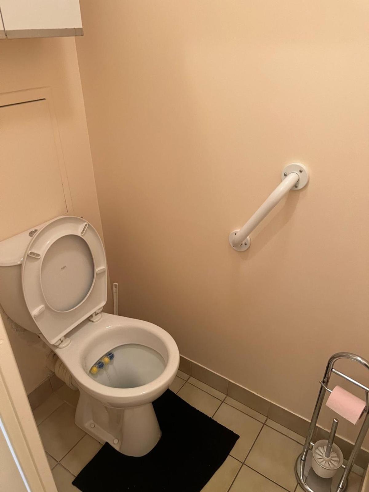 Champion Apartment