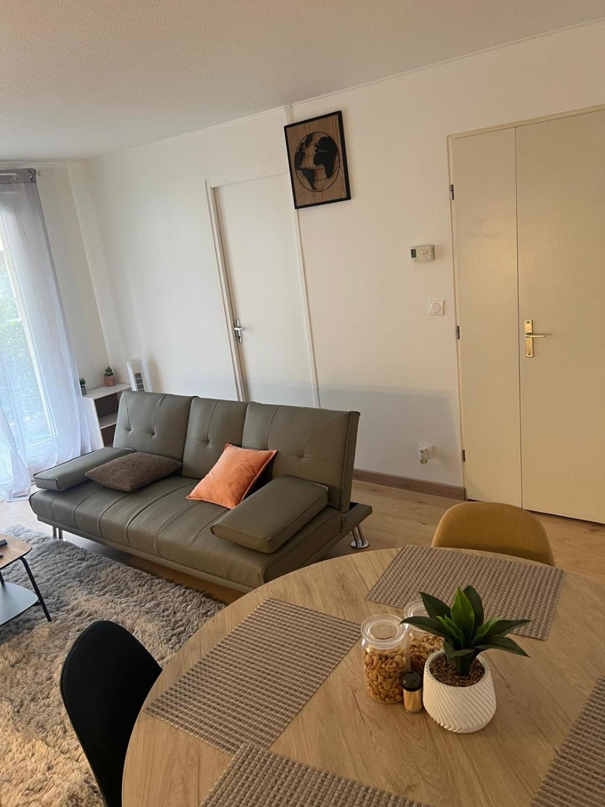 Champion Apartment Sarcelles