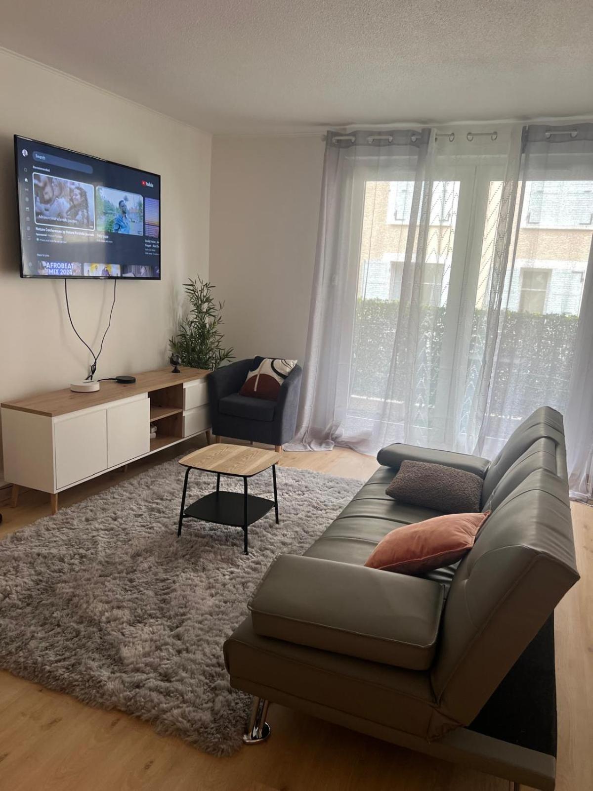 Apartment Champion Sarcelles