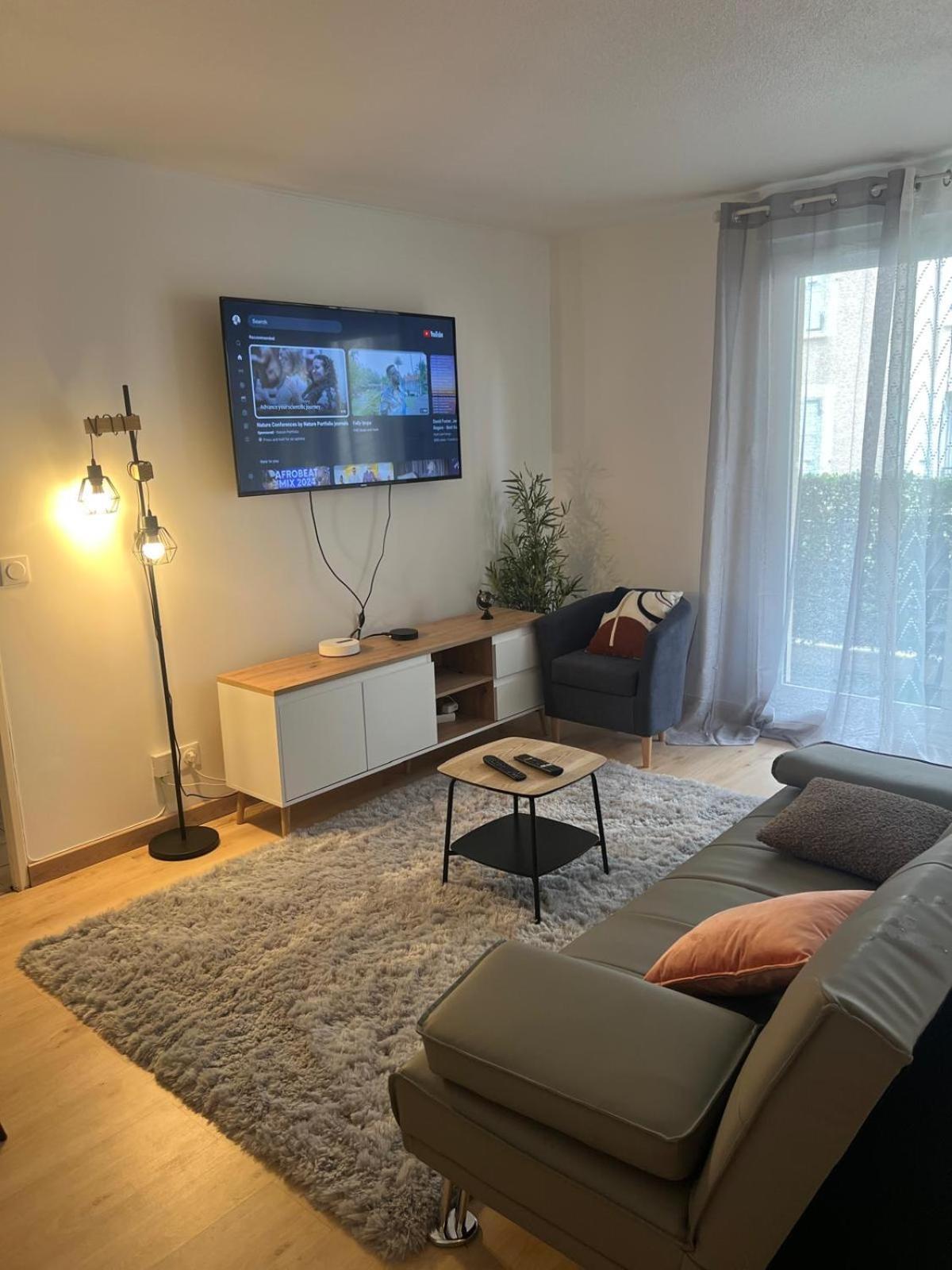 Champion Apartment Sarcelles