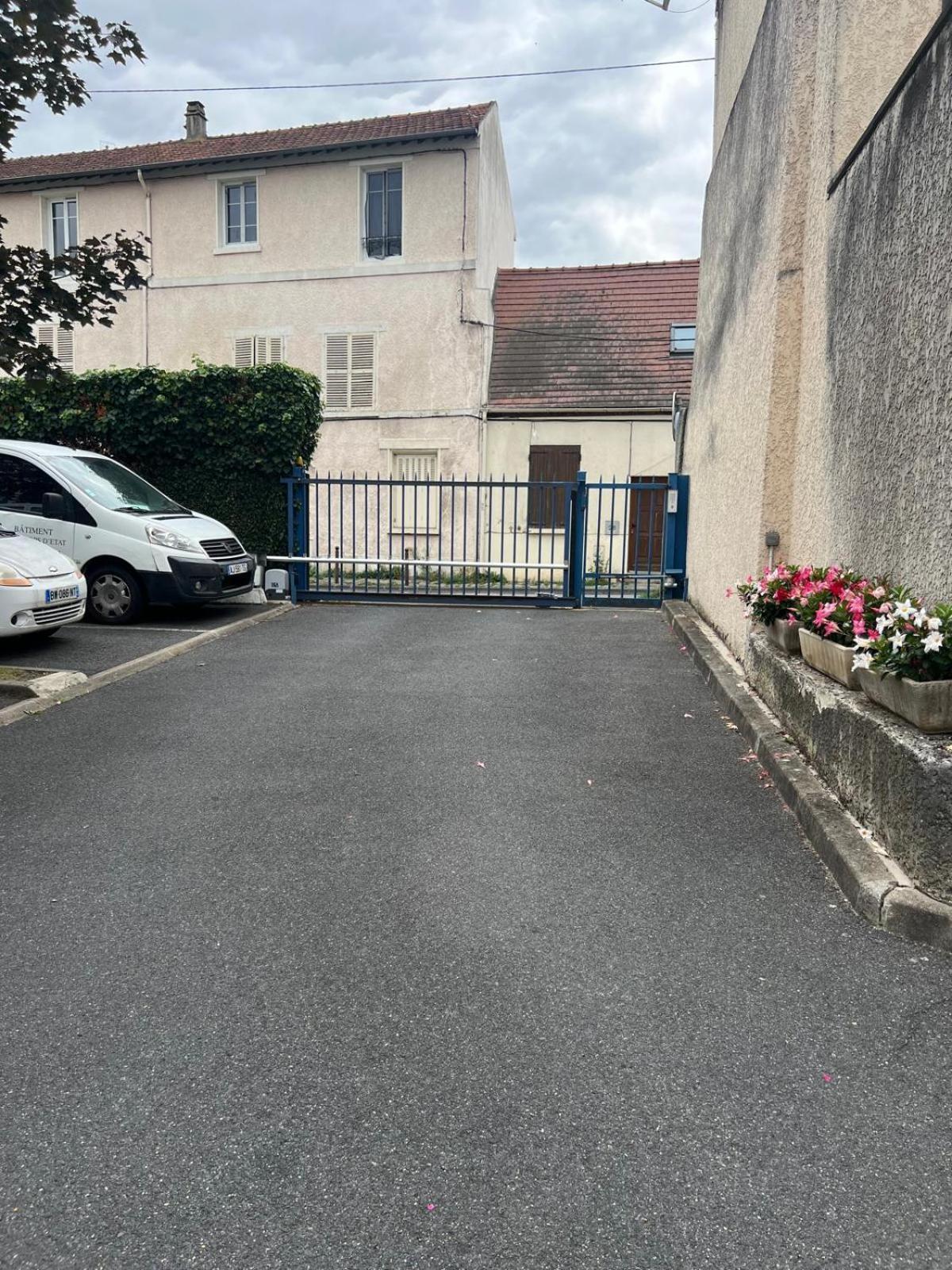 Apartment Champion Sarcelles